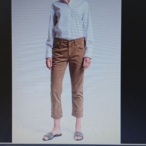 BRUNELLO CUCINELLI..MONILI PRECIOUS PATCH..RAW EDGE CROPPED JEANS IN BROWN..